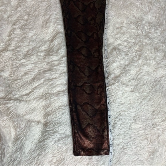 MOTHER Seamless Looker Ankle Pants - Picture 14 of 14